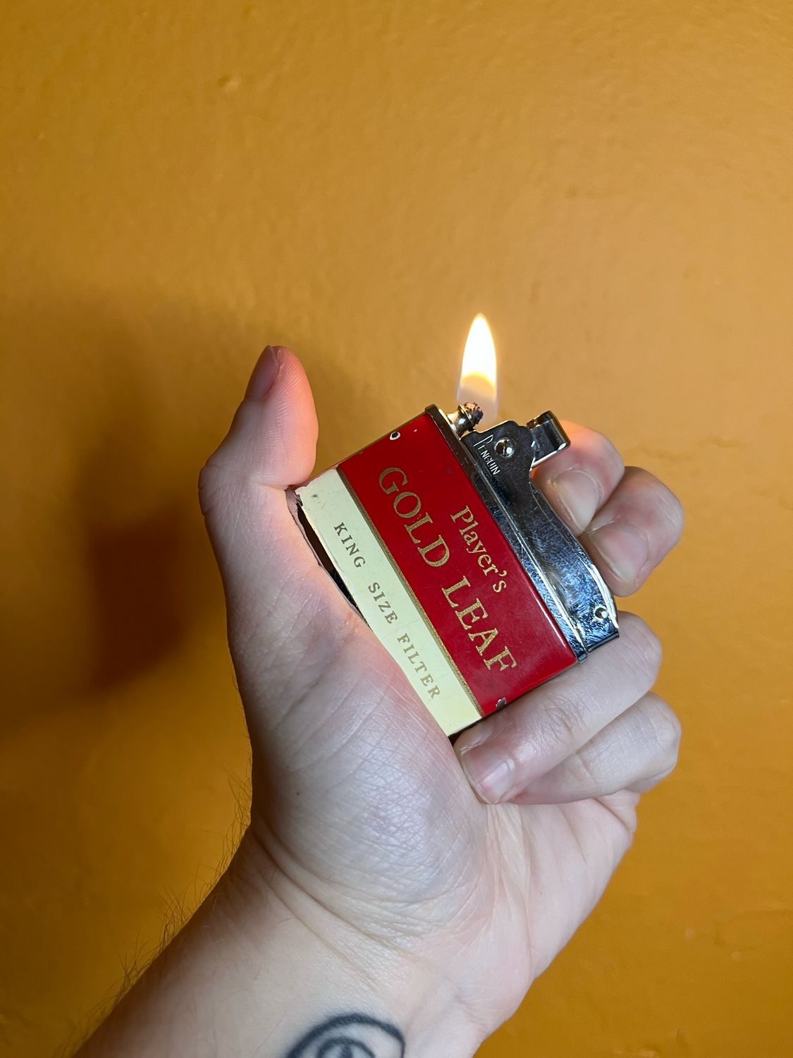 Player’s Gold Leaf Cigarettes Flat Lighter