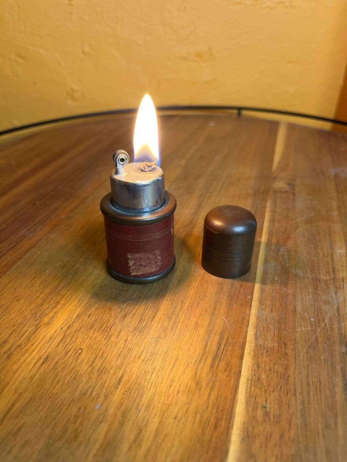 Short Weighted Capped Table Lighter