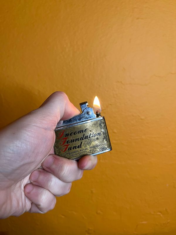 IFF Income Foundation Fund Eagle Flat Lighter
