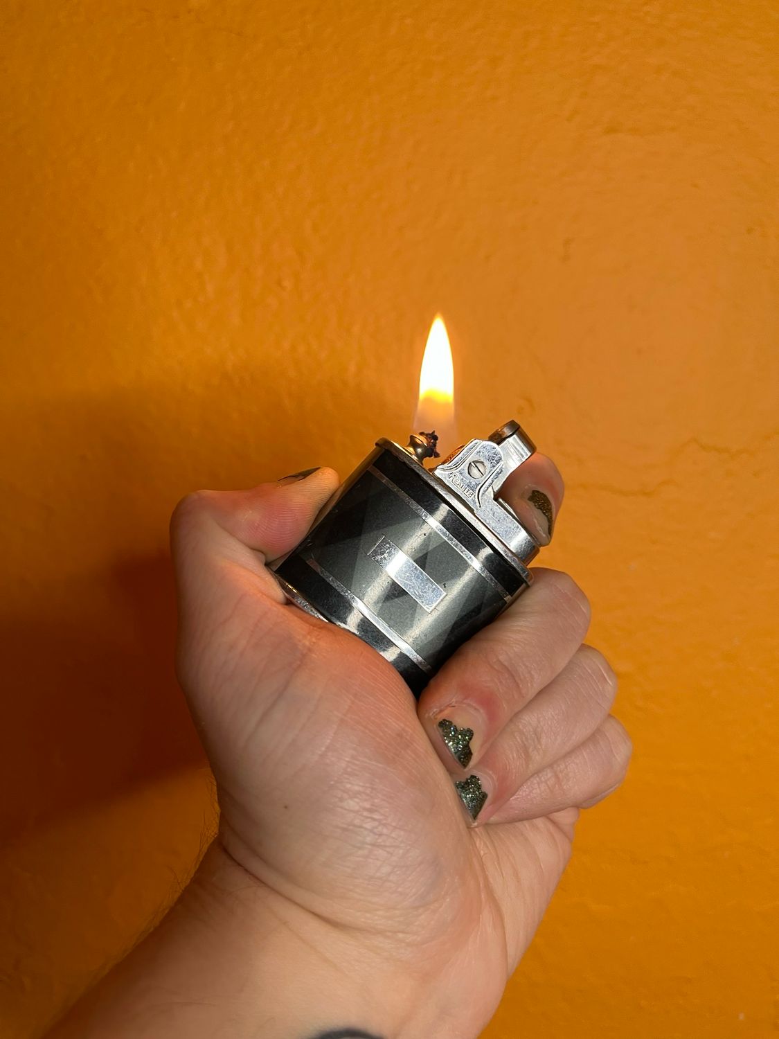 Black &amp; Grey Realite Lighter