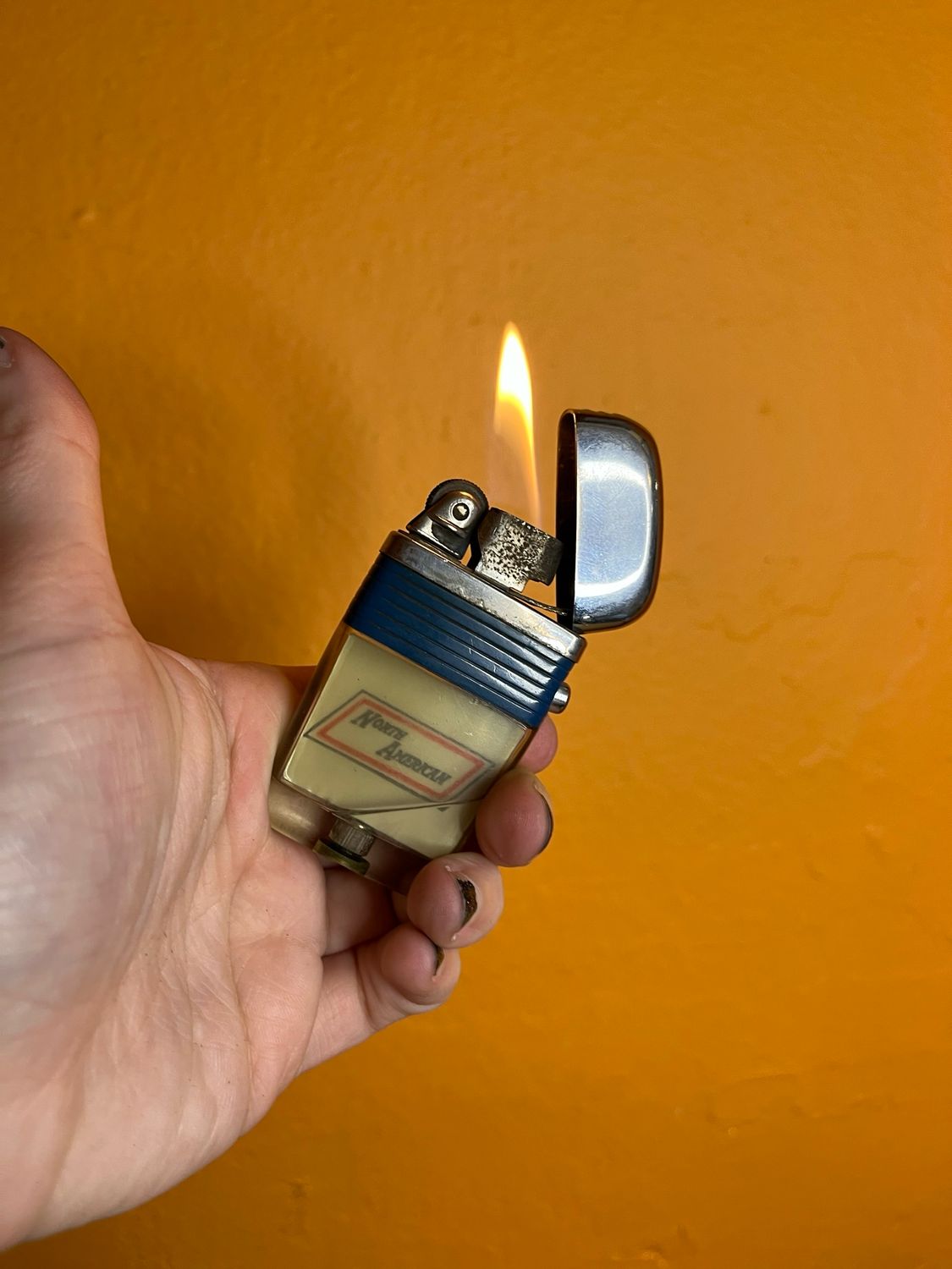 North American Scripto Clear Tank Lighter