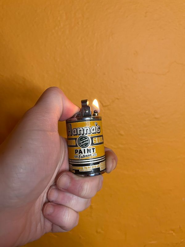 Hanna’s Paint Can Novelty Table Lighter