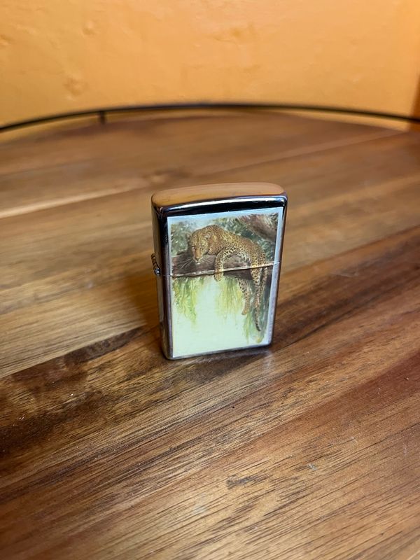 Resting Leopard Knockoff Zippo Lighter
