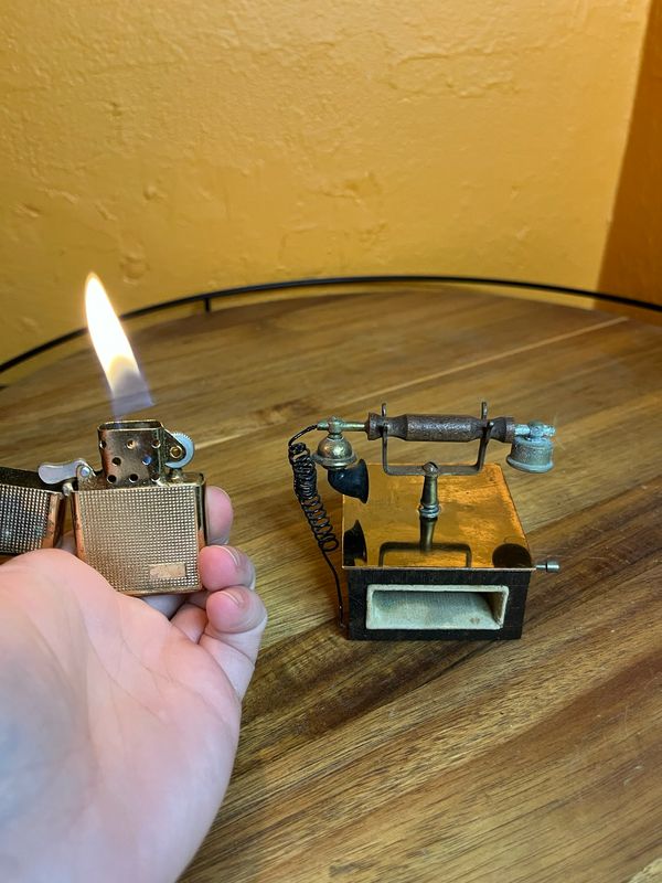 Old Fashioned Telephone Table Lighter
