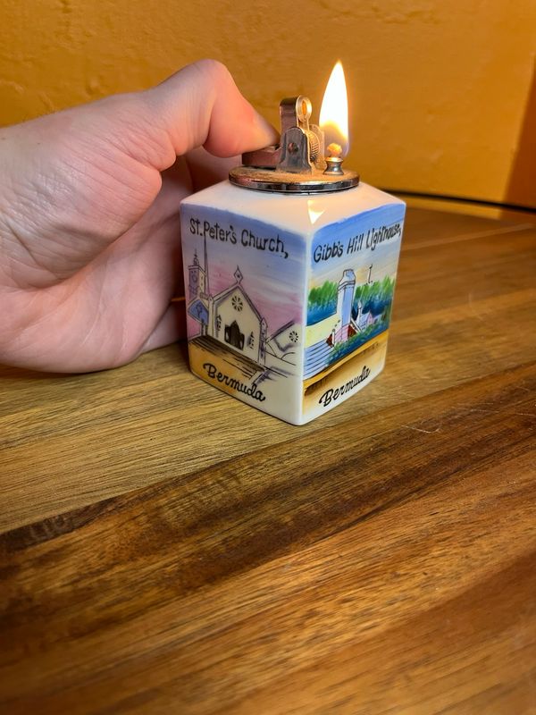 Sights Of Bermuda Souvenir Table Lighter