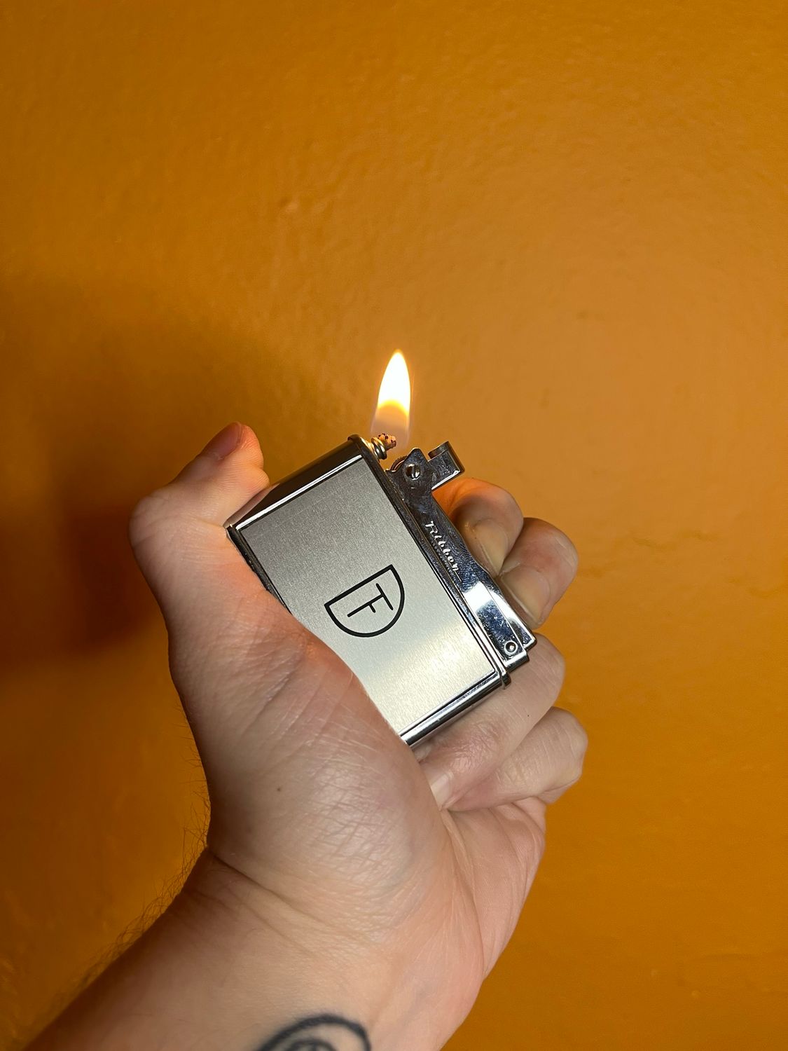 DF Blue Ribbon Brand Flat Lighter