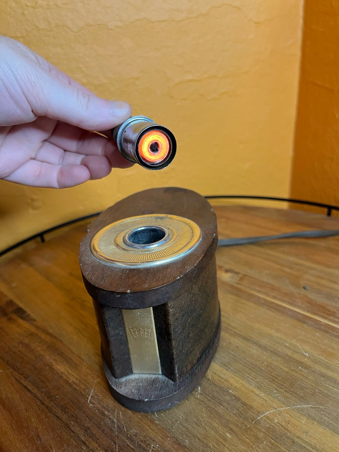 Casco Products Corp Electric Table Lighter