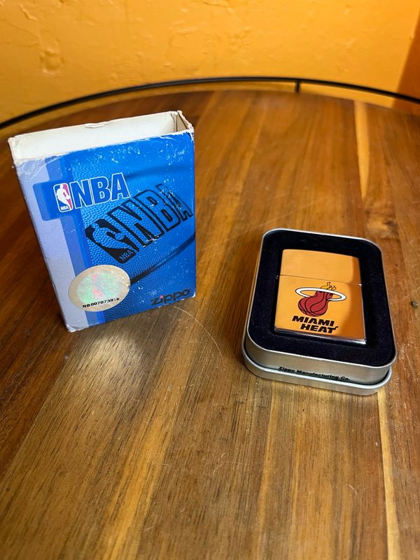 2006 Miami Heat NBA Sealed Unstruck Zippo Lighter