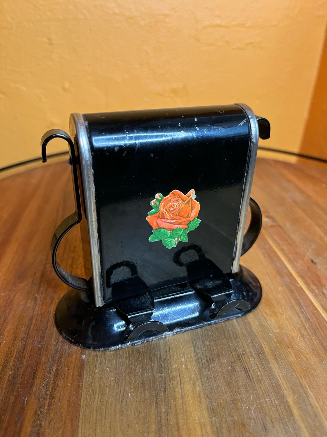 Rose On Black Swinging Cigarette Dispenser