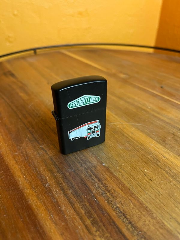 Freight Liner Truck Flip Top Lighter