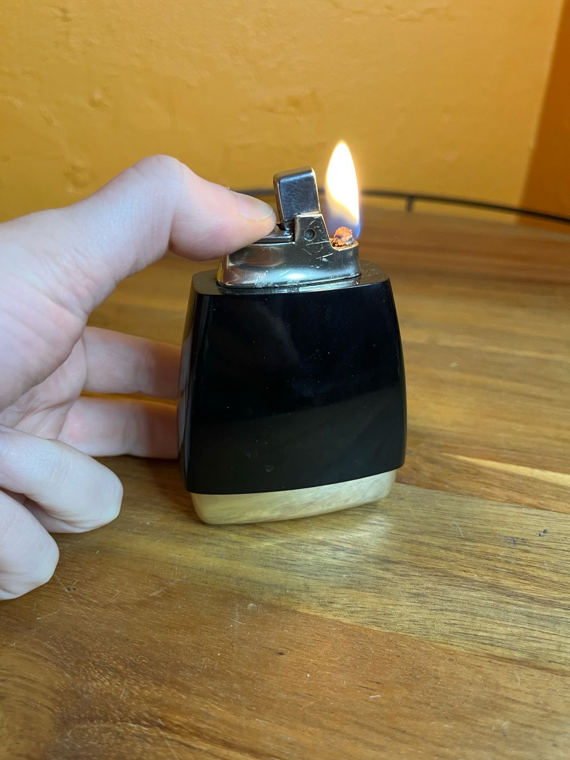 Ronson Pioneer Table Lighter