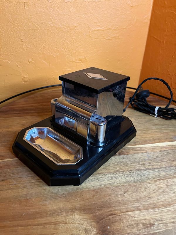 Sunbeam Smokemaster Electric Cigarette Dispenser Ashtray Combo