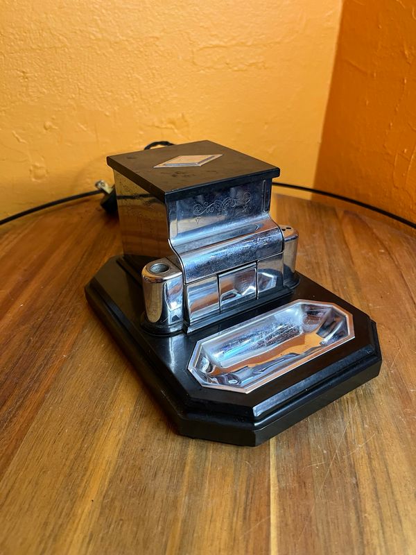 Sunbeam Smokemaster Electric Cigarette Dispenser Ashtray Combo