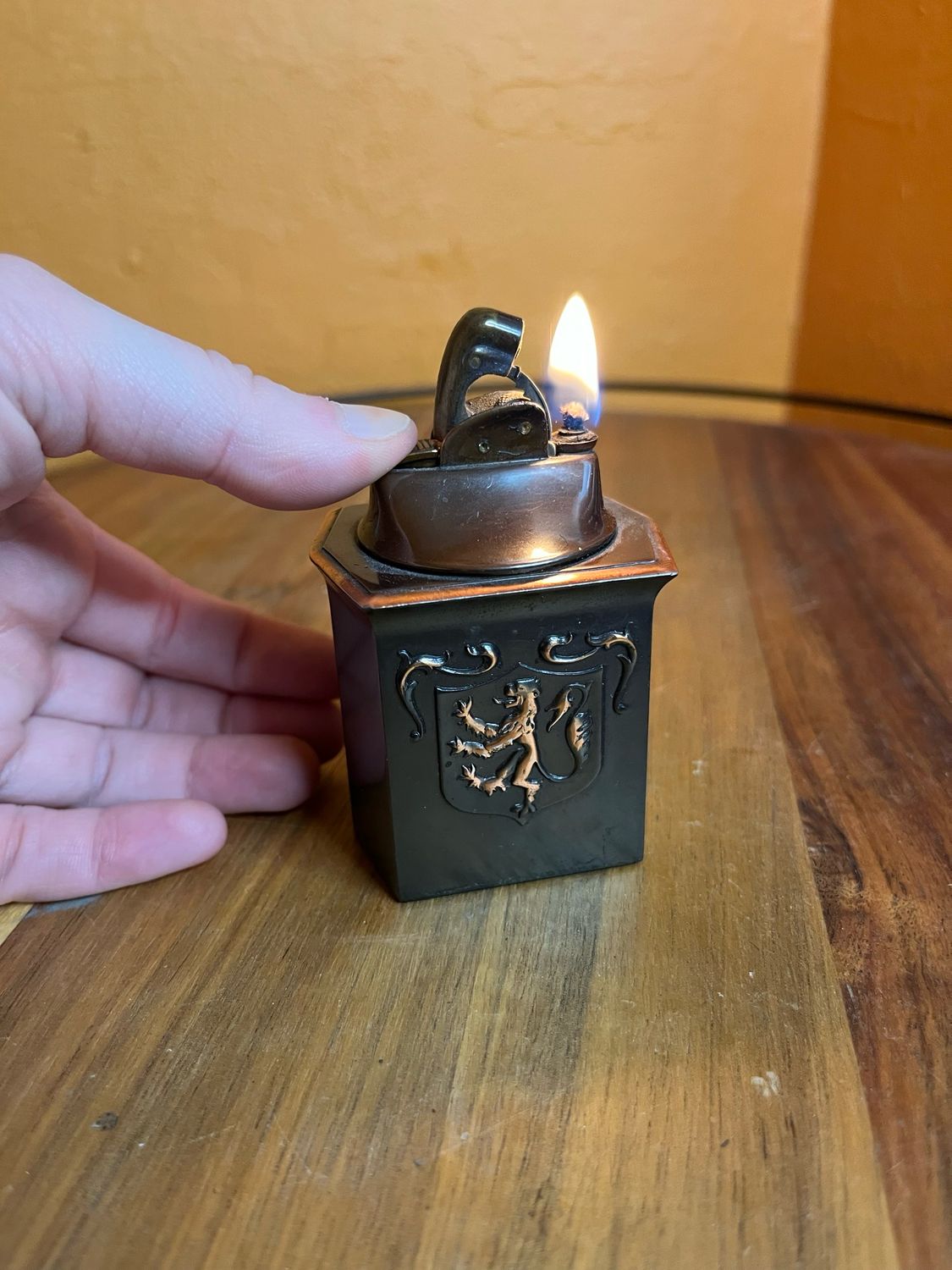 Rampant Lion Heraldry Table Lighter