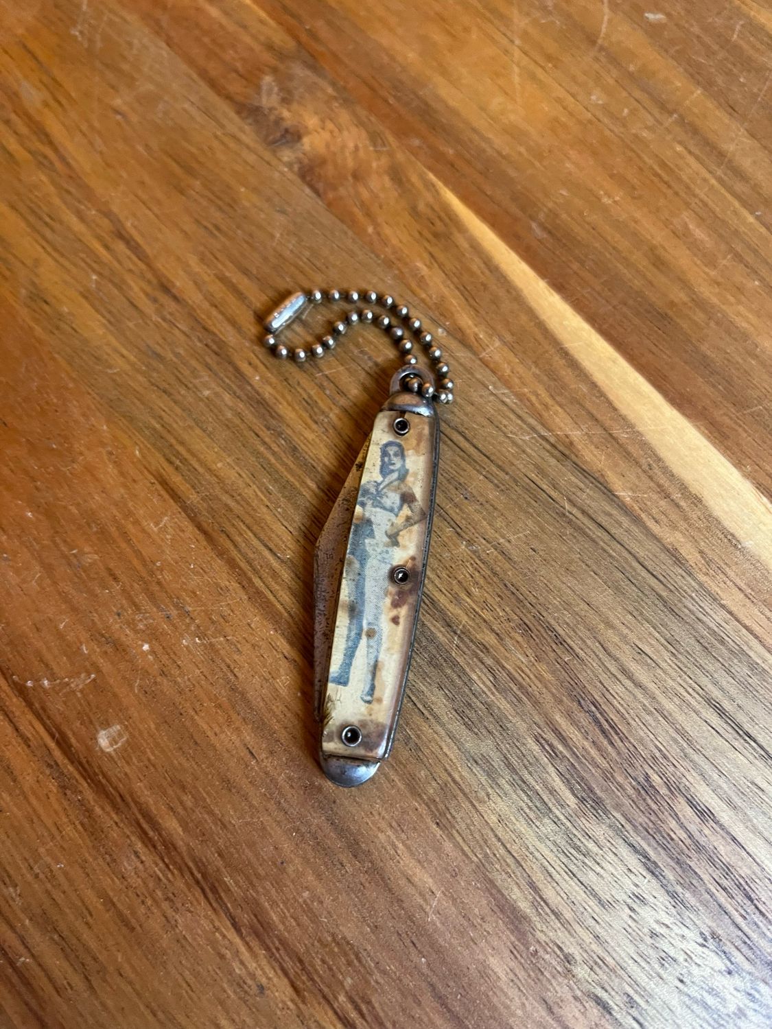 Pinup Miniature Keychain Folding Knife 2