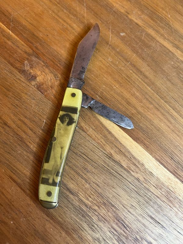 Colonial RI Two Blade Folding Pinup Knife