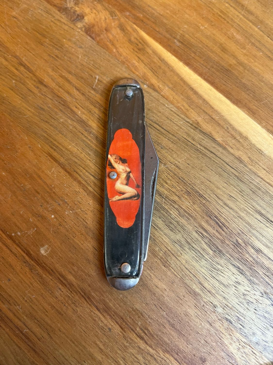 Single Blade Pinup Folding Knife