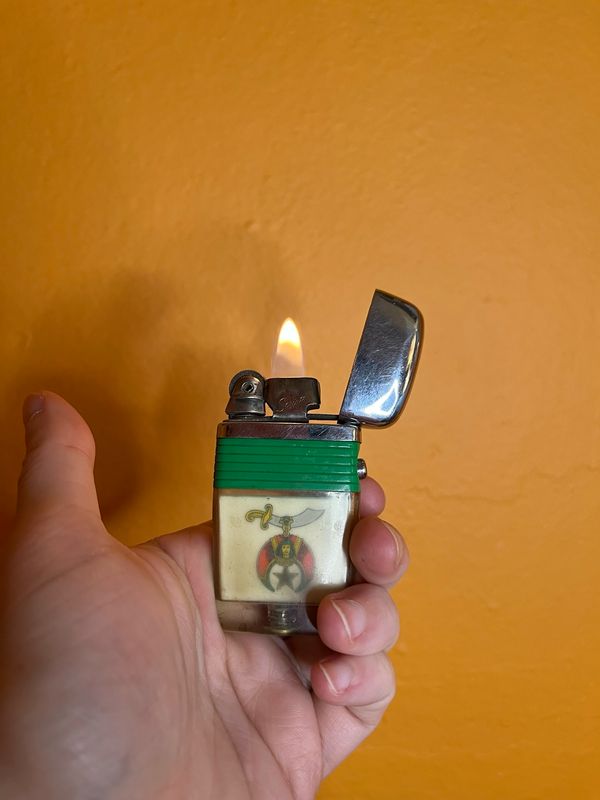 Freemason Emblem Scripto Clear Tank Lighter