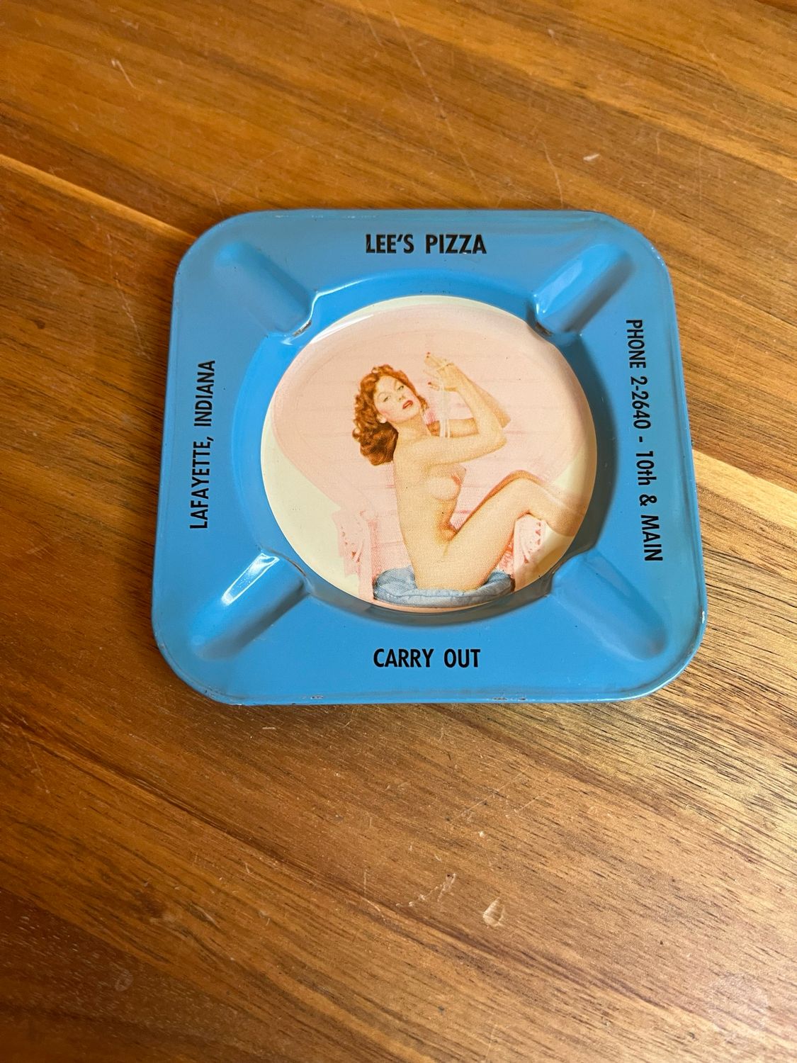Lee’s Pizza Redhead Nude Pinup Ashtray