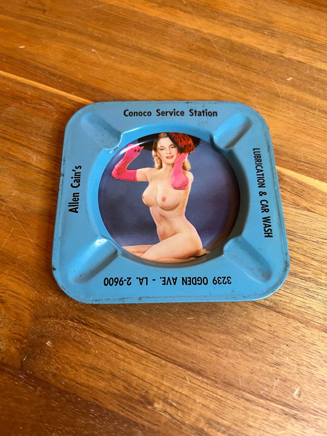 Conoco Service Nude Pinup Ashtray