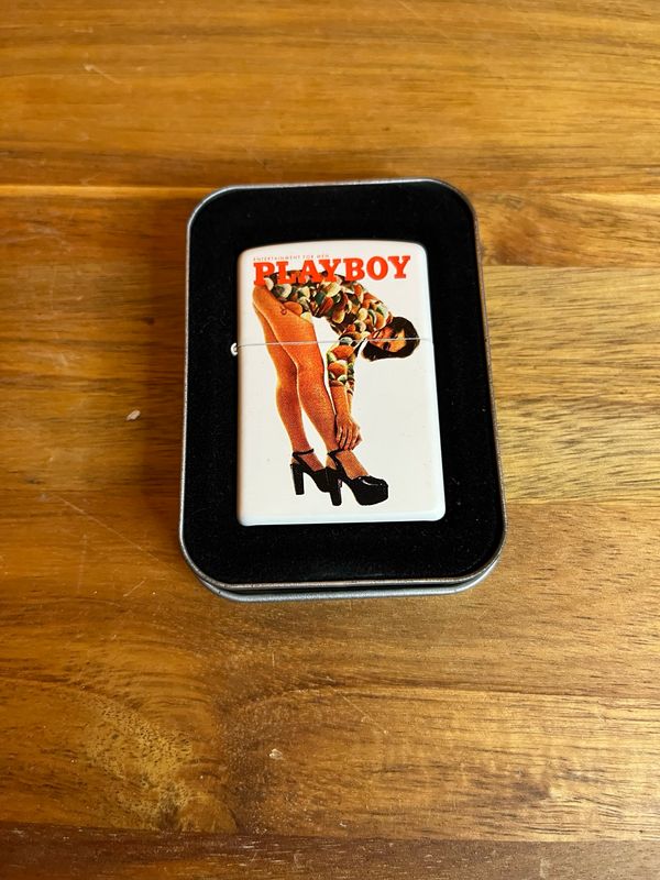 2003 Playboy Retro Cover Sealed Unstruck Zippo Lighter