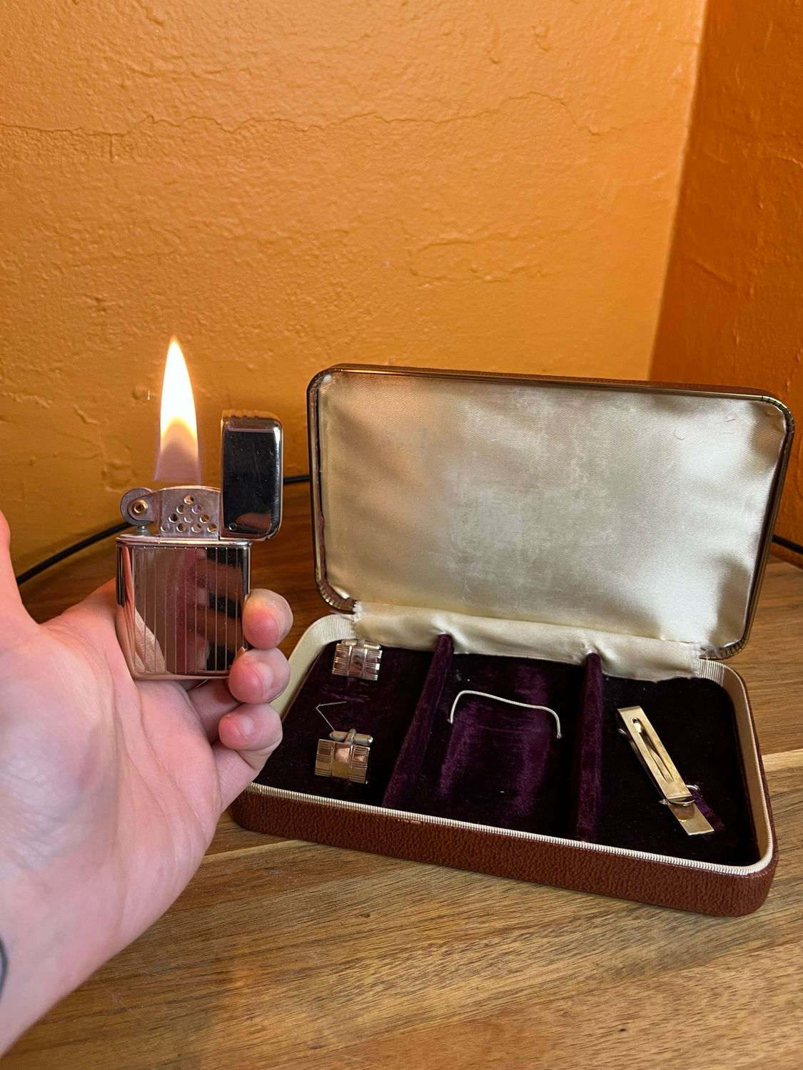Flip Top Lighter Cuff Links &amp; Money Clip Box Set