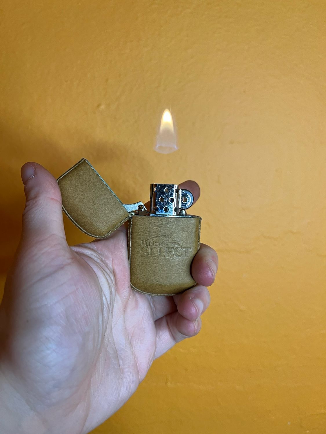 Winston Select Leather Cover Flip Top Lighter