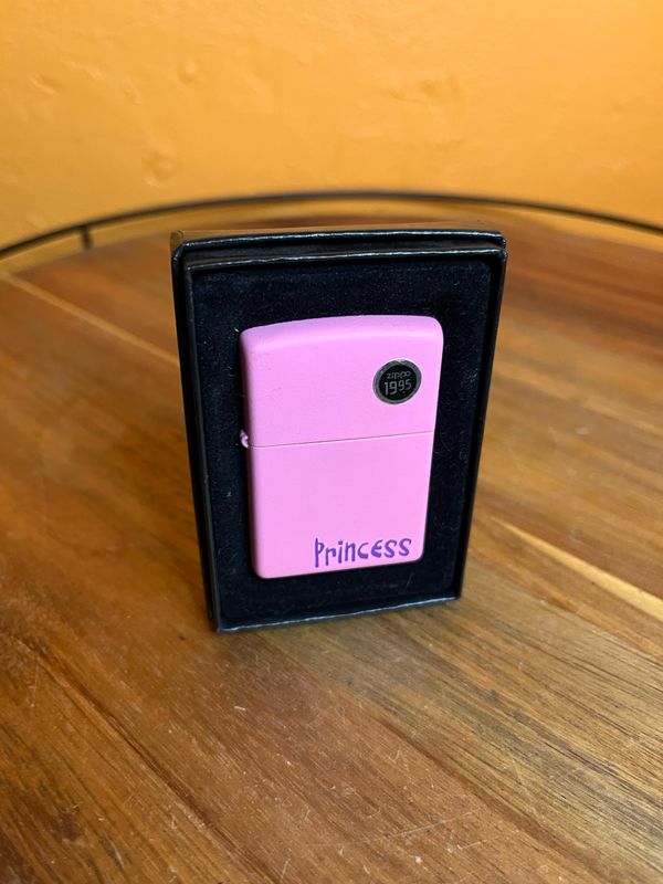 2005 Pink Princess Sealed Unstruck Zippo Lighter
