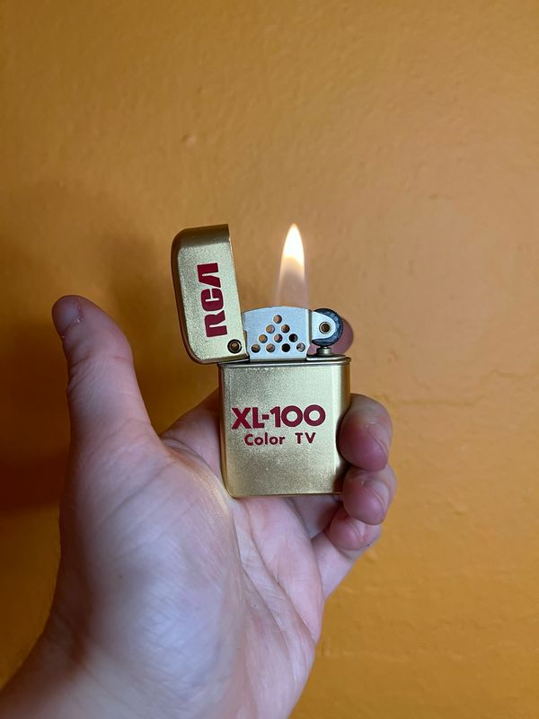 RCA XL-100 Color TV Flip Top Lighter