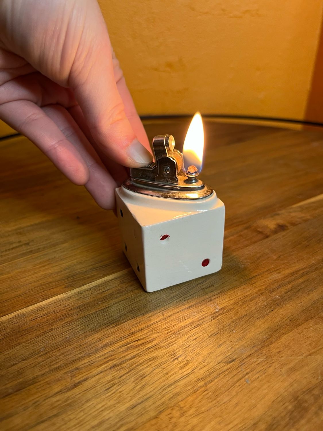 Artmark Dice Table Lighter