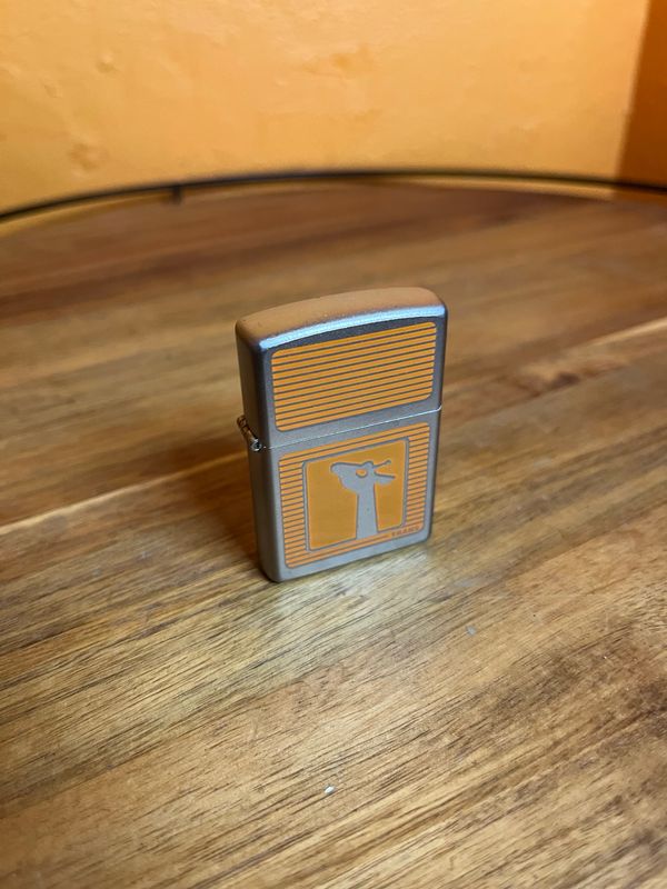 2000 Trans Giraffe Sealed Unstruck Zippo Lighter