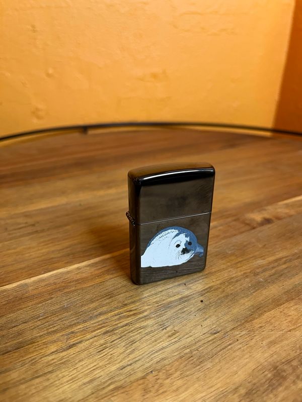 2003 Seal Pup Sealed Unstruck Zippo Lighter
