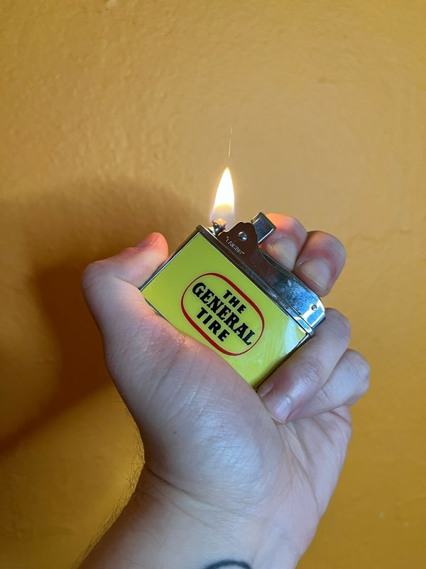 The General Tire Lansing Flat Lighter