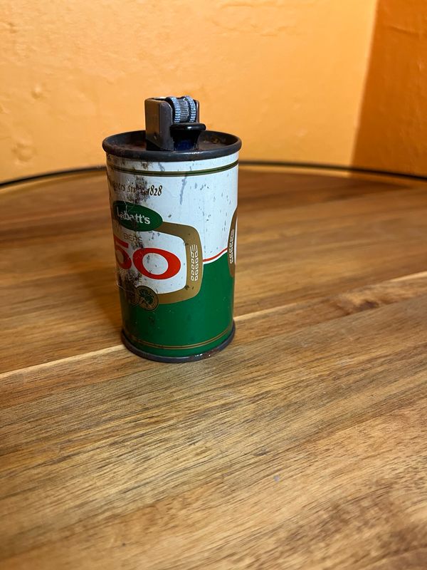 Labatt’s 50 Bier Ale Can Disposable Lighter Holder Table Lighter Base