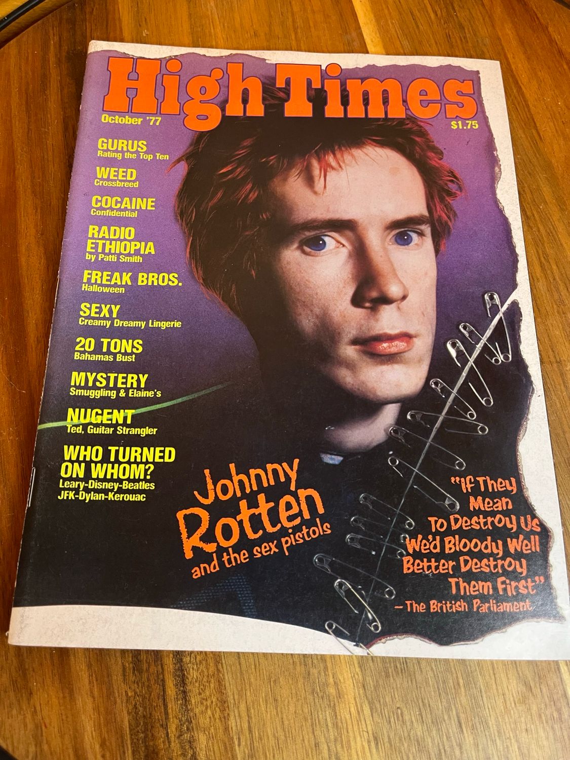 High Times October 1977 Johnny Rotten Issue