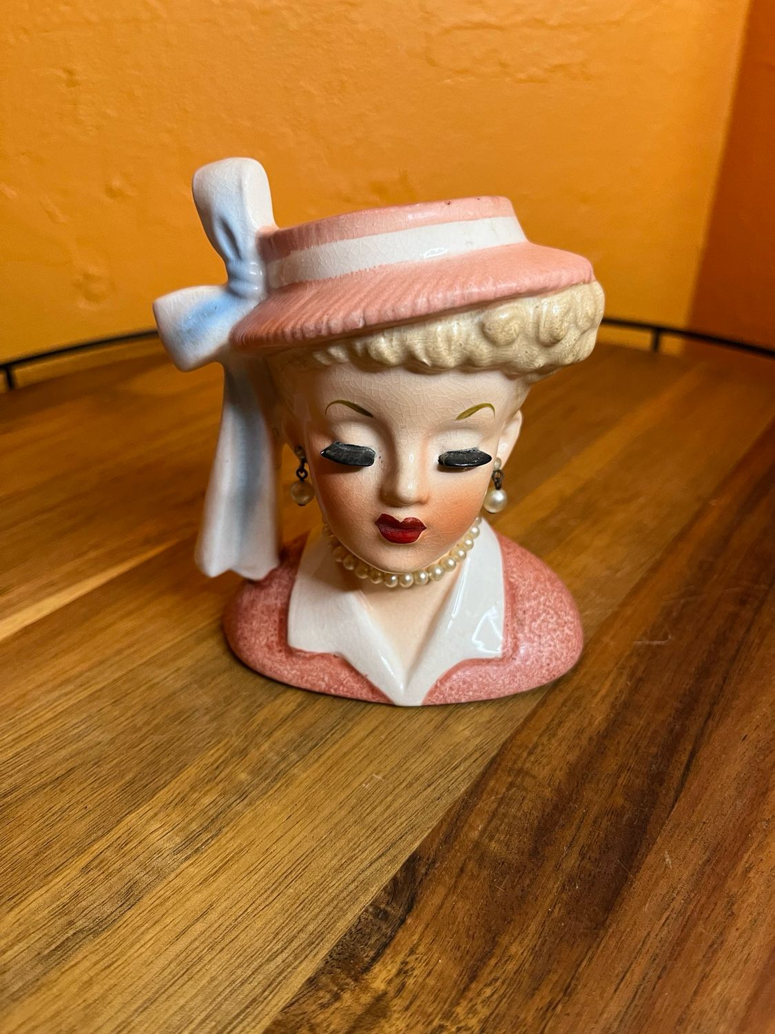 1958 Napco Beauty Model Ashtray