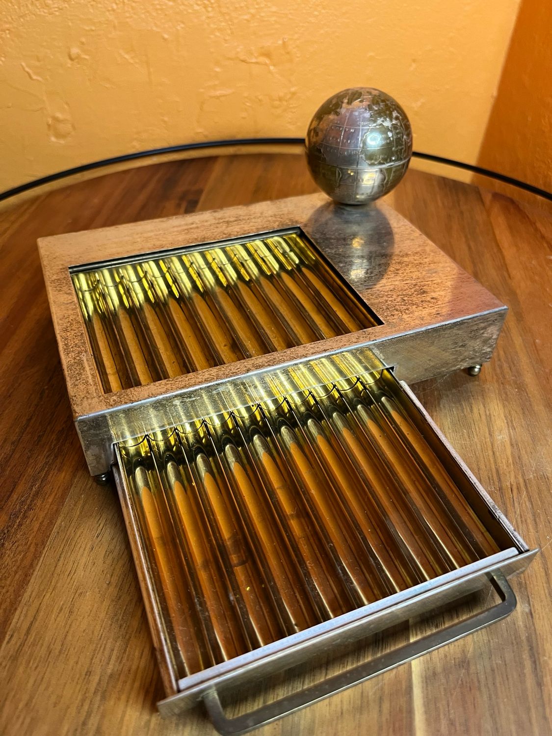 World Globe Multitier Music Box Cigarette Dispenser