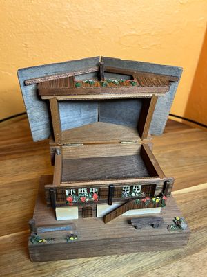 Reuge Swiss Country Home Chim Chim Cheree Music Box