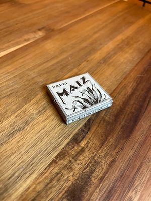 Circa 1976 Papel Maiz Ceniza Spanish Rolling Papers