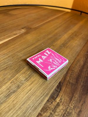 Circa 1976 Papel Maiz White Spanish Rolling Papers