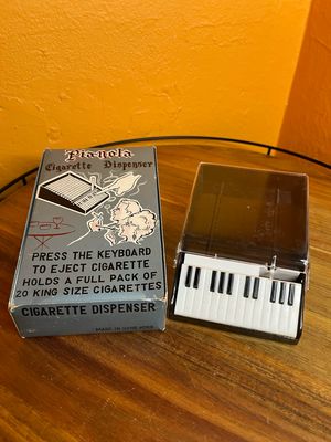 Pianola Piano Cigarette Dispenser