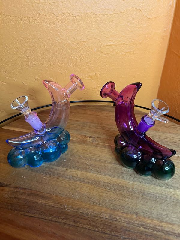 Moon &amp; Cloud Bong