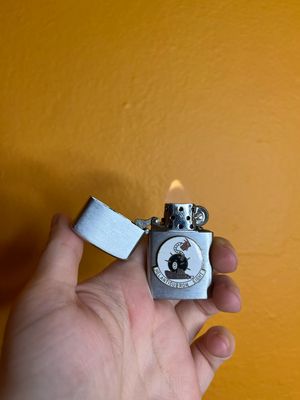 Helantisubron Eight Military Flip Top Lighter