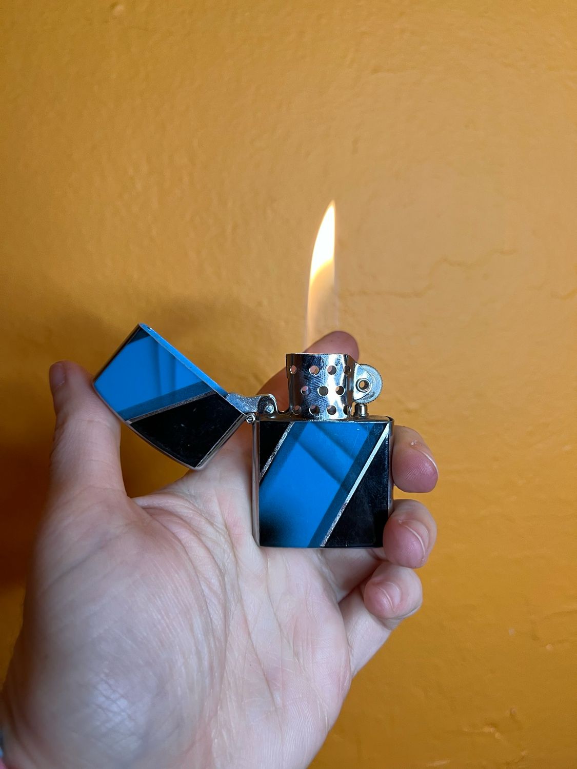 Blue &amp; Black Flip Top Lighter