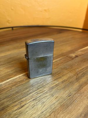 Customized ‘JIS’ Dragon Flip Top Lighter