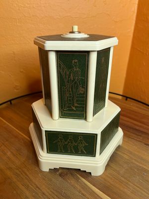 Green Midcentury Debutante Ball Musical Carousel Cigarette Dispenser