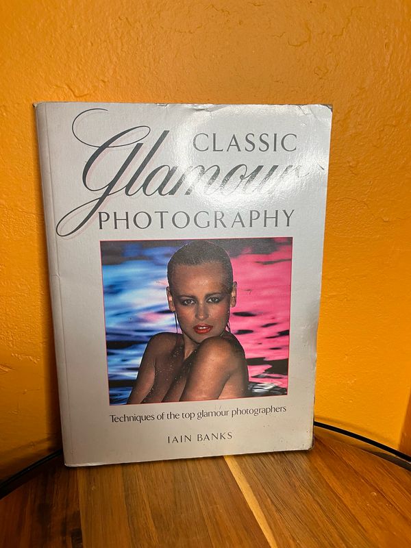 Classic Glamour Photography By Iain Banks Hardcover