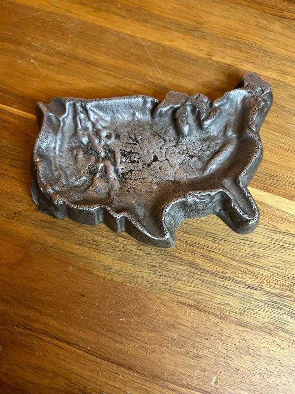 US Map Metal Ashtray