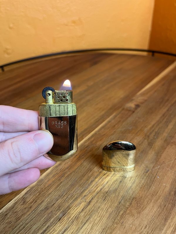 Brass No6 Capsule Lighter
