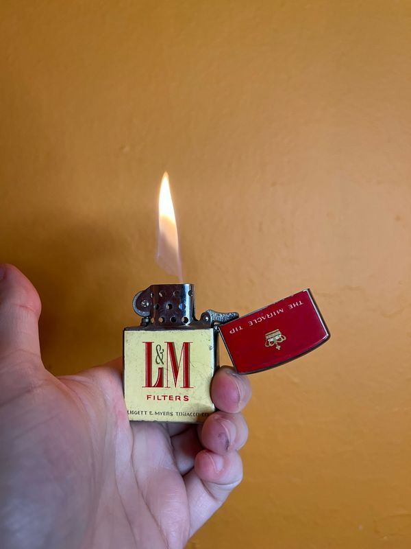 L&amp;M Filters Flip Top Lighter